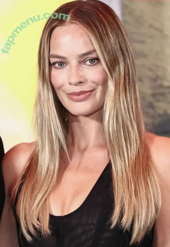 Margot Robbie nude photo #3866 (margotrobbieofficial)