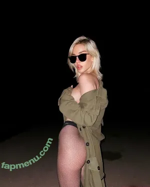 Maria Domark / maria_domark nude photo #0002