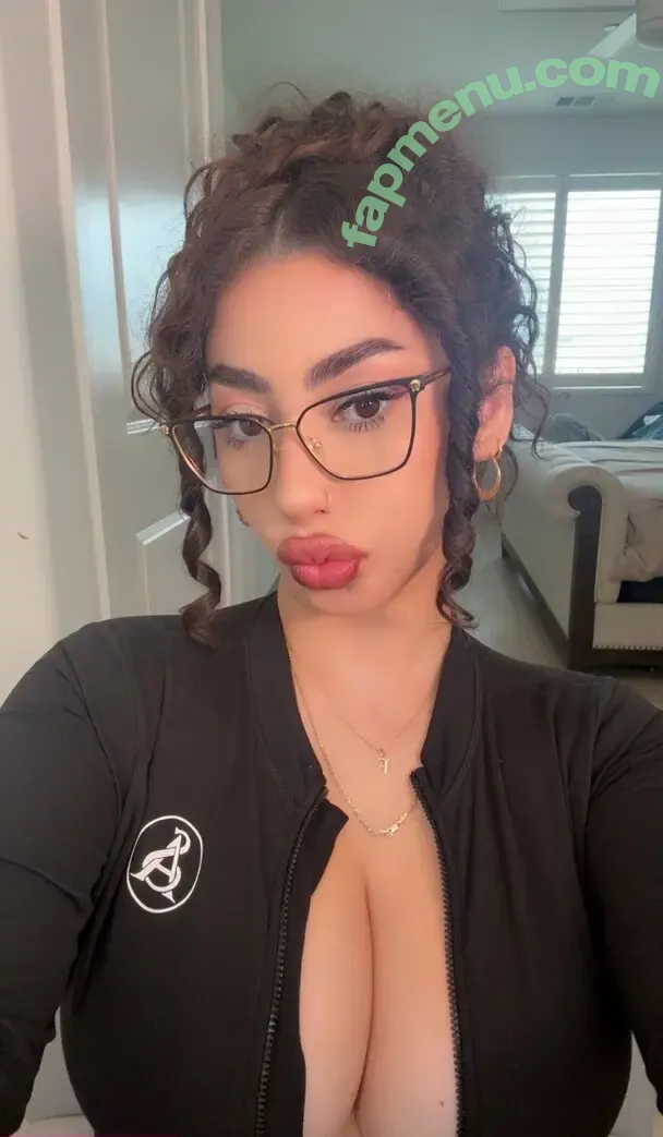 mariafagredano nude photo #0020 (mariafagredano)