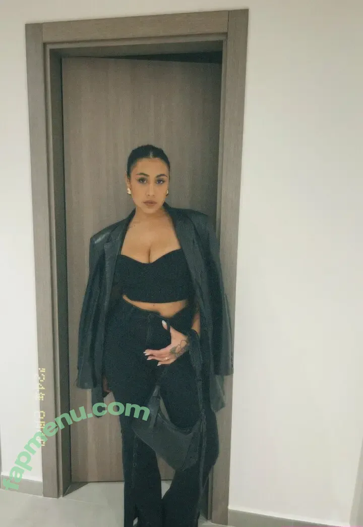 mariafloraa nude photo #0012 (mariafloraa)