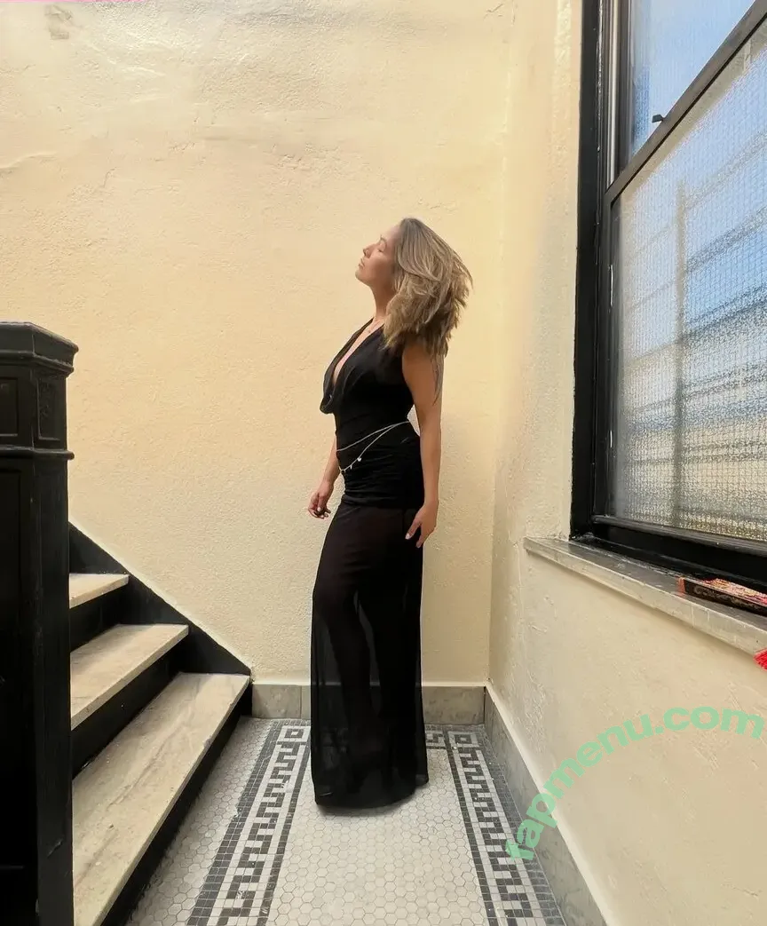 MariahPapayyaa nude photo #0015 (MariahPapayyaa)