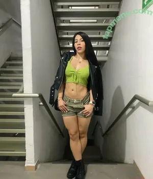  nude photo #0005