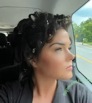 Marie Avgeropoulos / marieavgeropoulos nude photo #0092