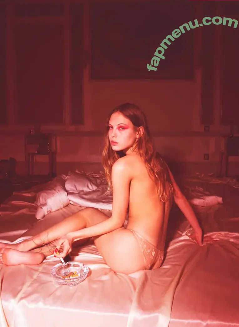 Marie Bolle nude photo #0008 (Marie Bolle)