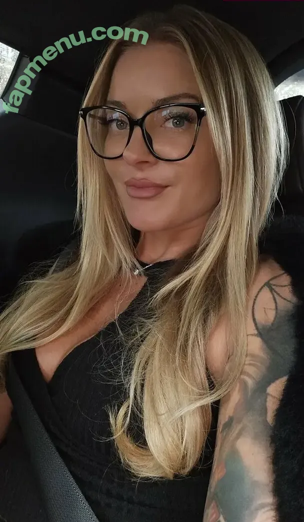 marie.bombshell nude photo #0037 (Marie Bombshell)