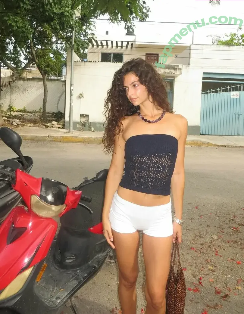 Marie Teissonniere nude photo #0060 (marie_teissonniere)