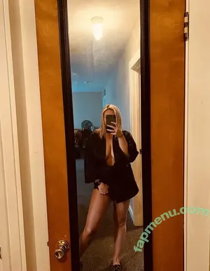  nude photo #0004