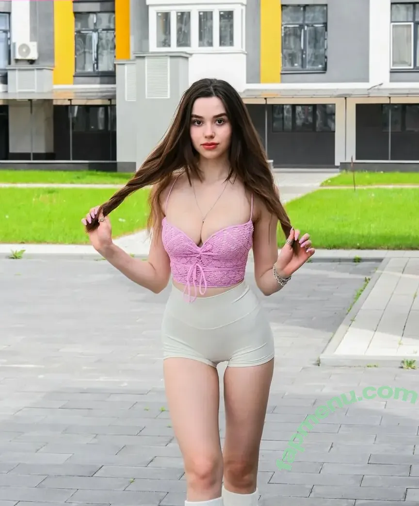 Mariia nude photo #0002 (m_lizz_ / maria.marry)