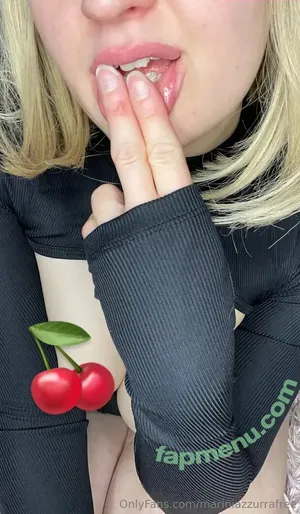  nude photo #0004