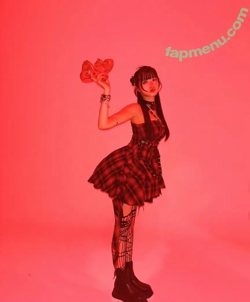 Mariri Sugimoto nude photo #0449 (maririn_lucy / 杉本愛莉鈴)