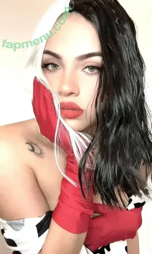  nude photo #0005