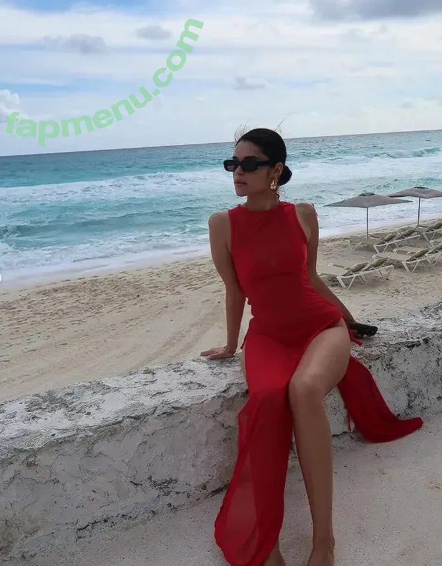marlenchez nude photo #0002 (marlenchez)
