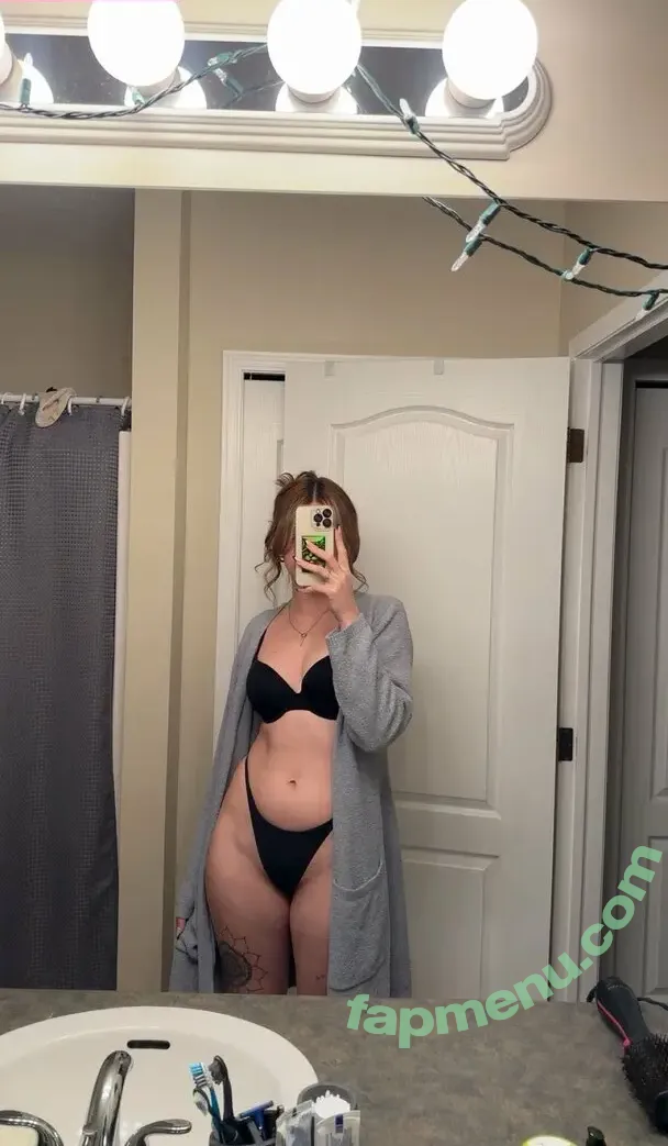 marley-mae nude photo #0020 (marley.mae143 / marleymae143)