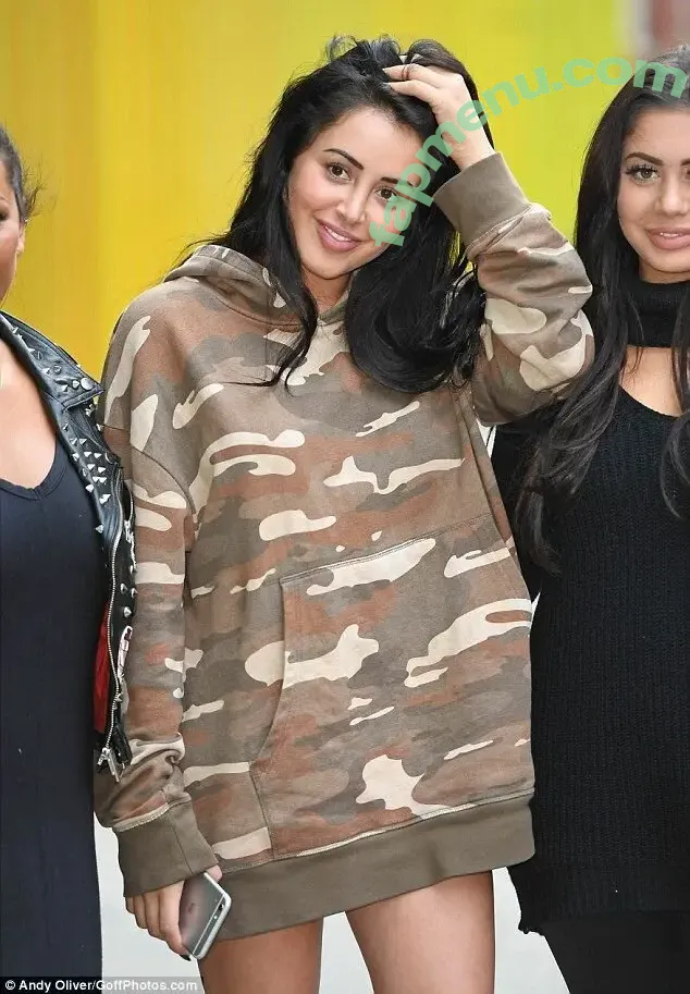 Marniesimpson nude photo #0011 (Marniesimpson)