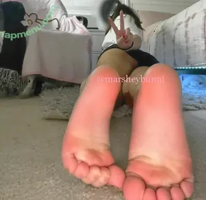 Marsheybunni / Princess Marshey nude photo #0011