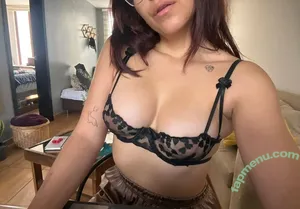 nude photo #0005