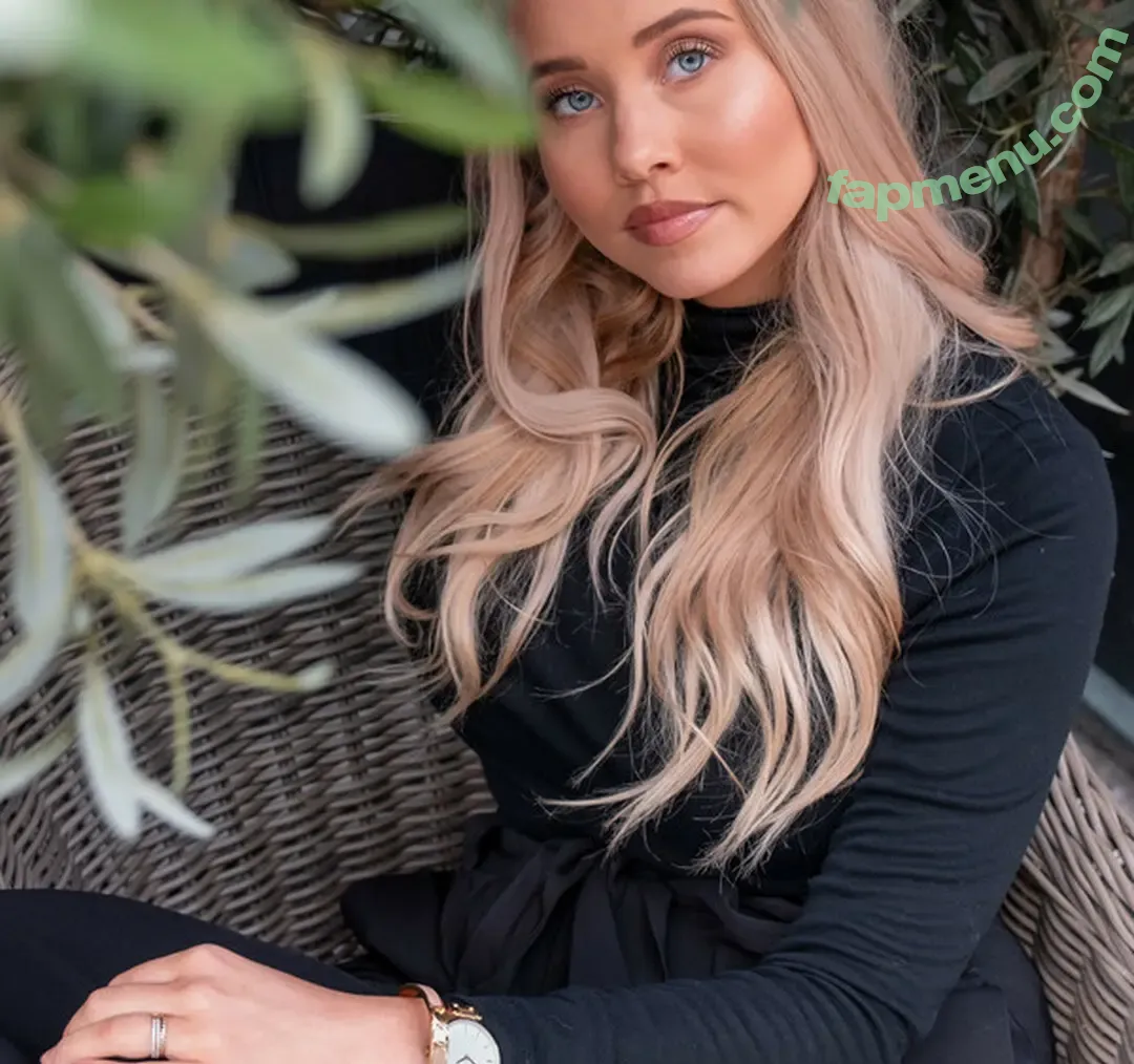 Martine Lunde nude photo #0007 (Martine Lunde)