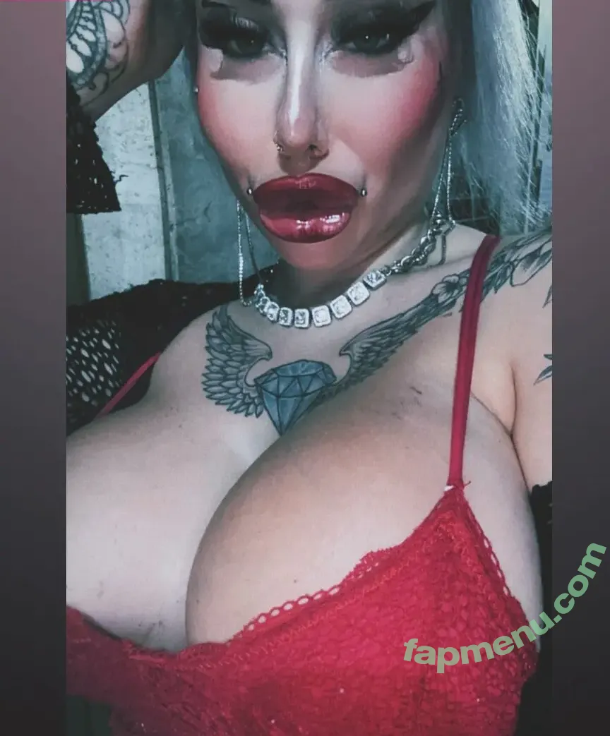 martybarbystar nude photo #0003 (martybarbiestar)