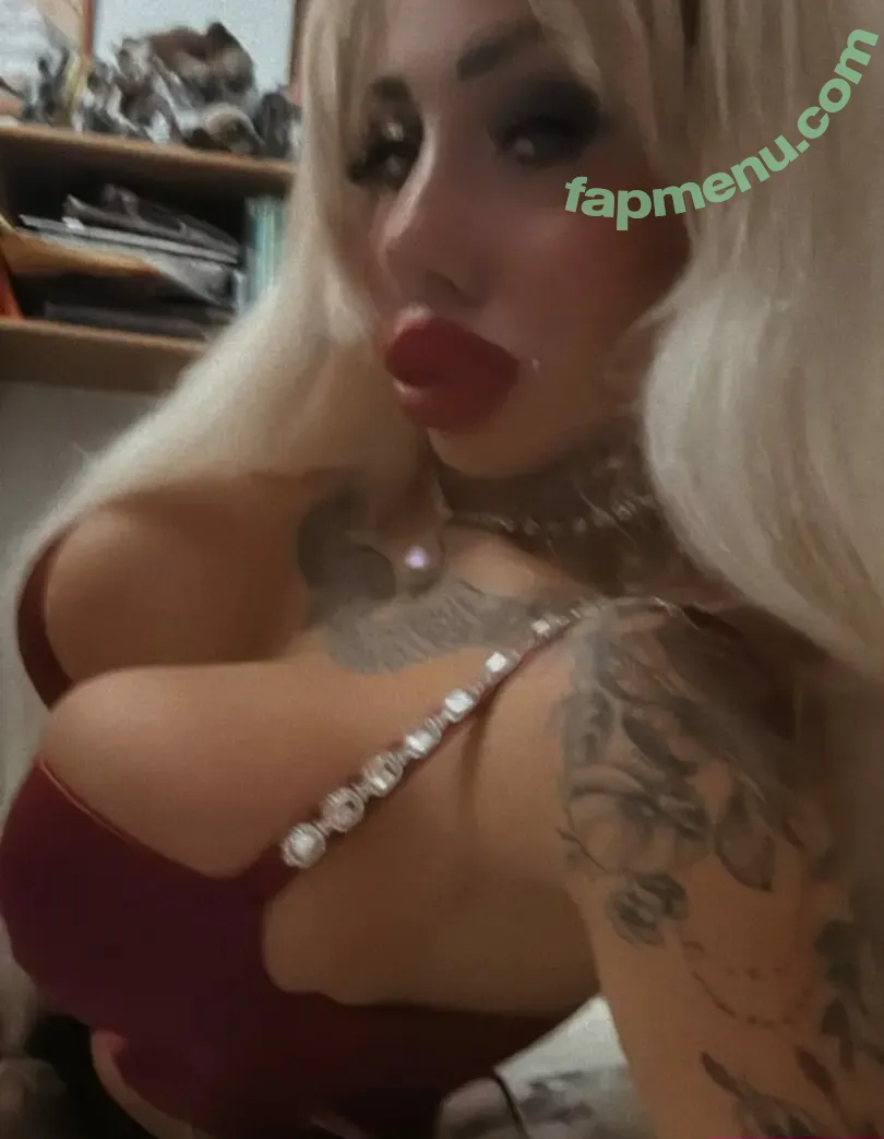 martybarbystar nude photo #0027 (martybarbiestar)