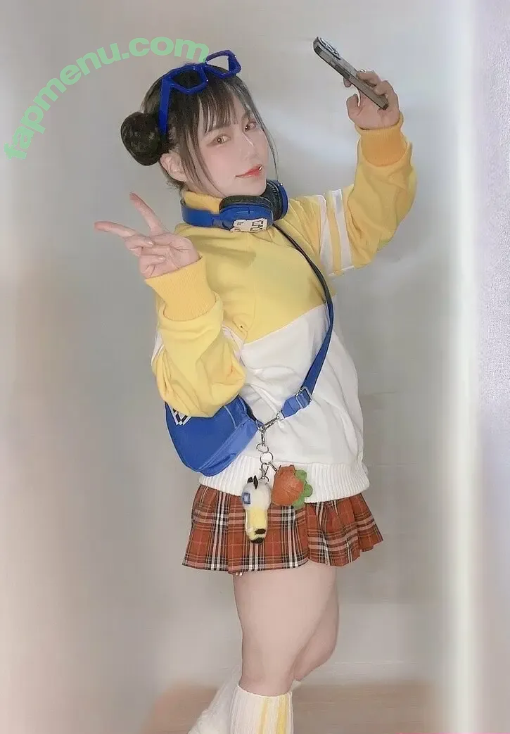 Maru nude photo #0008 (Maru)