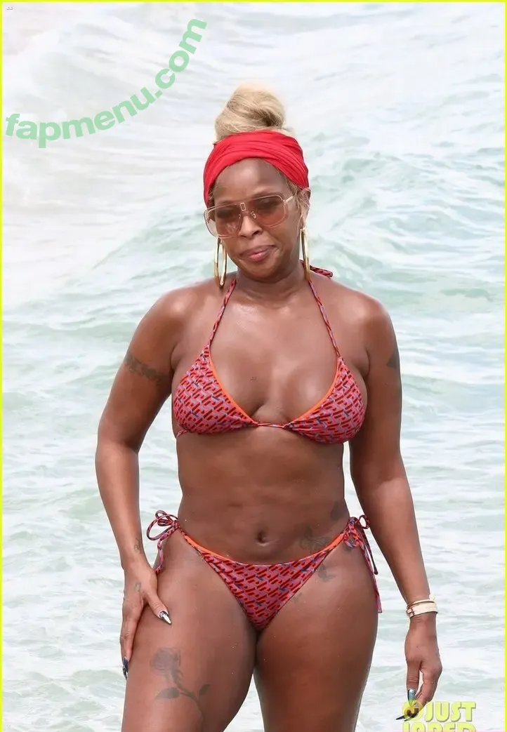 Mary J. Blige nude photo #0094 (Mary J Blige / therealmaryjblige)