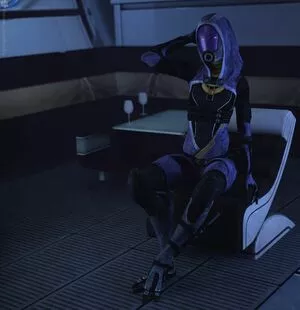 Mass Effect / emalynde / masseffect nude photo #0193