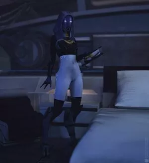 Mass Effect / emalynde / masseffect nude photo #0196