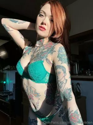 Maud Franklen / maudnoir / maudsuicide nude photo #2717
