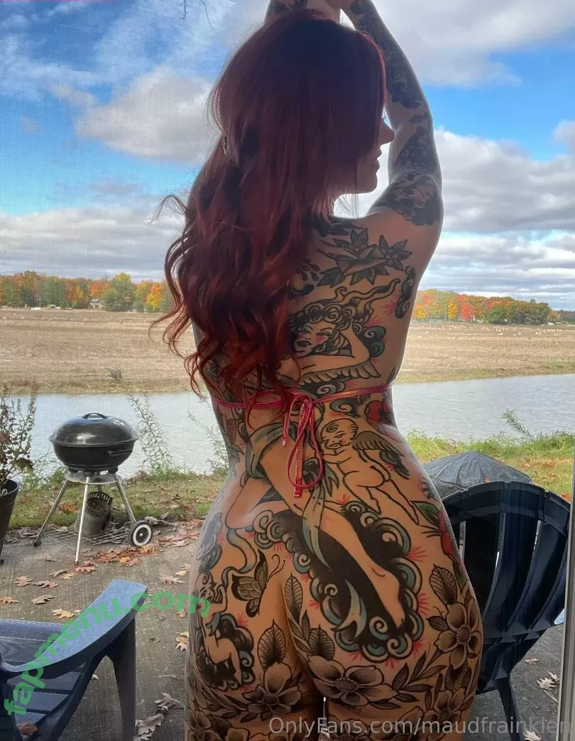 Maud Franklen nude photo #2292 (maudnoir / maudsuicide)
