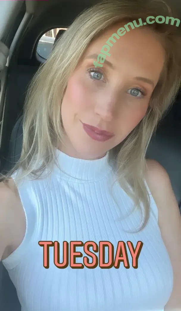 Maude Garrett nude photo #0014 (geekbomb / maudegarrett)