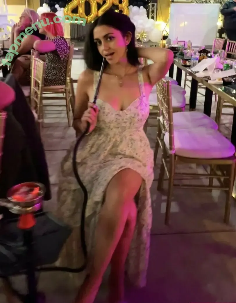 Maya Abdallah nude photo #0060 (maya.abdallah / mayuhnaise)
