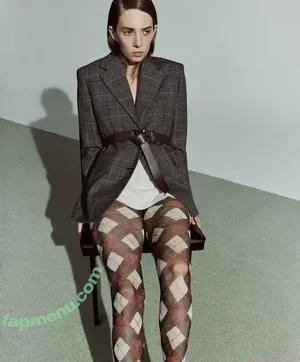 Maya Hawke / maya_hawke / neohawk2 nude photo #0975