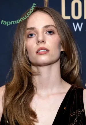 Maya Hawke / maya_hawke / neohawk2 nude photo #0979