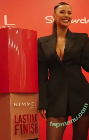 Maya Jama / mayajama nude photo #0782