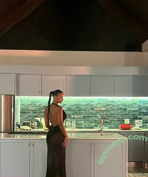 Maya Jama / mayajama nude photo #0868