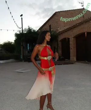 Maya Jama / mayajama nude photo #1633