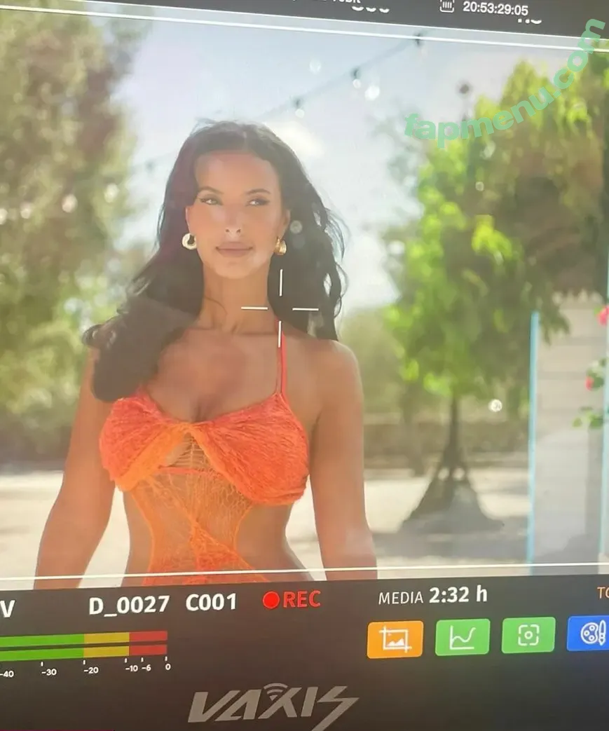 Maya Jama nude photo #1007 (mayajama)