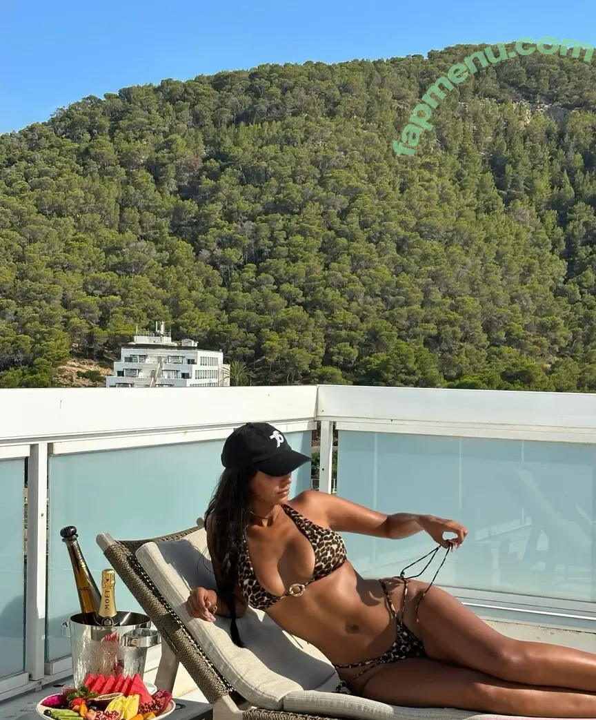 Maya Jama nude photo #1651 (mayajama)