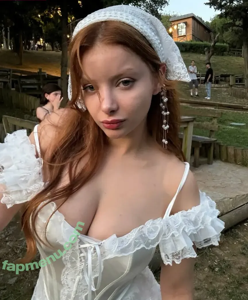 Maya.toprakk nude photo #0031 (Maya Toprak / mayavakker)