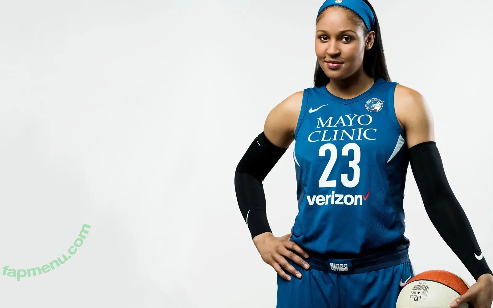 mayamoore nude photo #0004 (mayamoore)