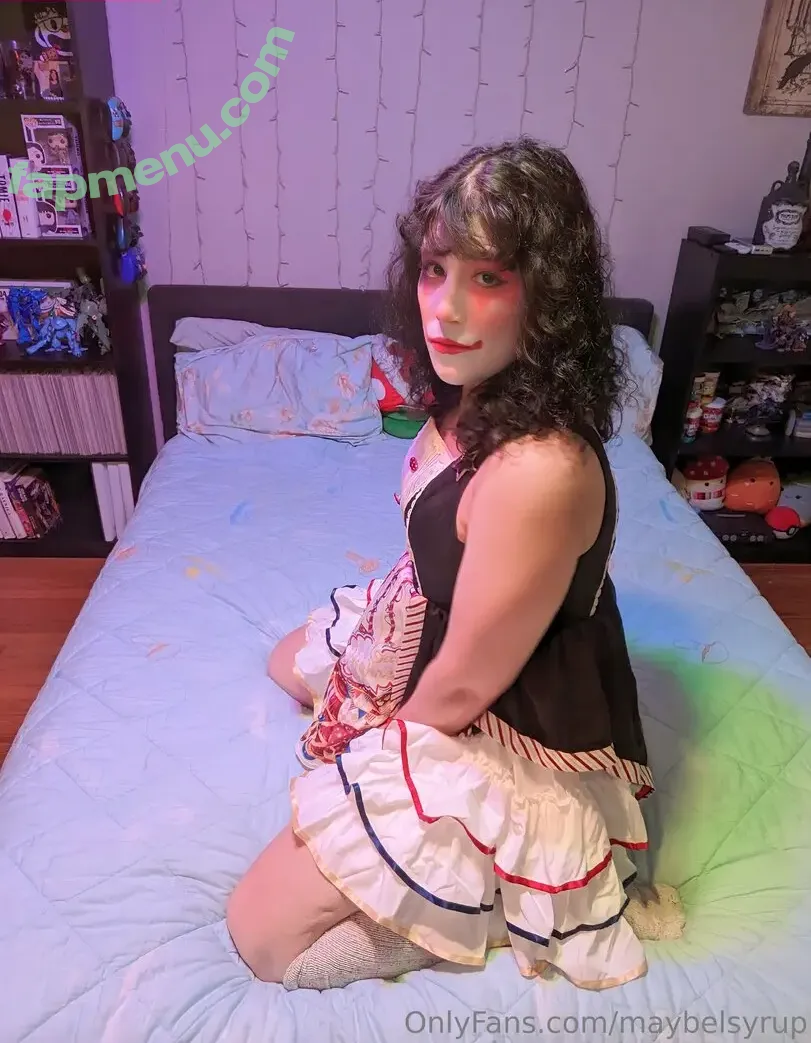 maybelsyrup nude photo #0005 (maybel__syrup)