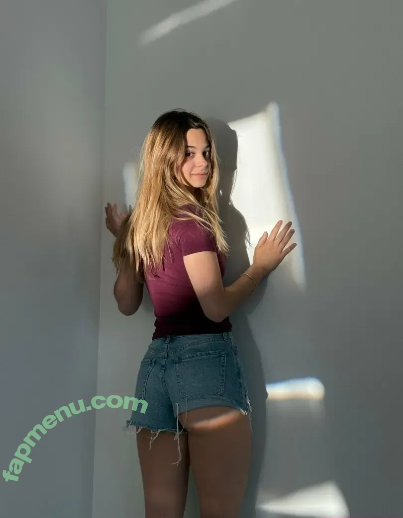 maybemollyy nude photo #0937 (Molly Little / maybemollyyy)