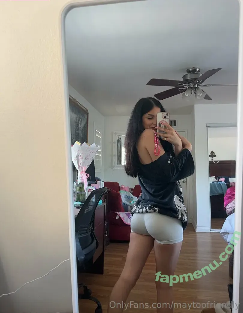 Maytoofriendly nude photo #0020 (Maytoofriendly)