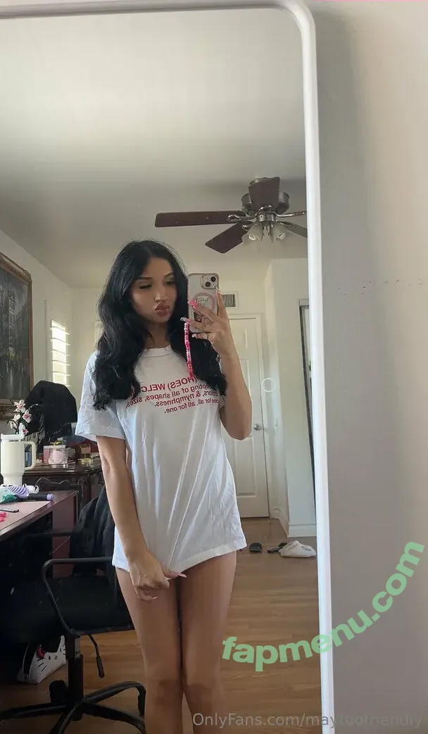 Maytoofriendly nude photo #0029 (Maytoofriendly)