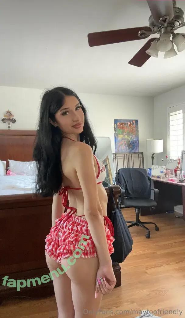 Maytoofriendly nude photo #0030 (Maytoofriendly)