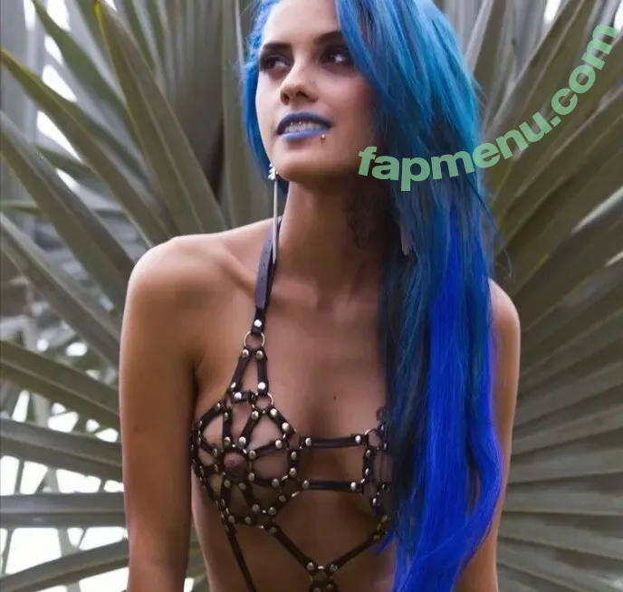 Mc Tatizaqui nude photo #0007 (Mc Tatizaqui)