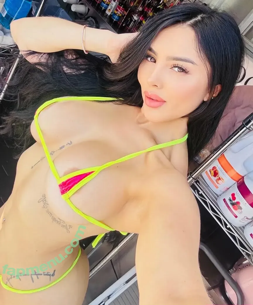 mcccmccc nude photo #0005 (barista_camila / baristacamila_)