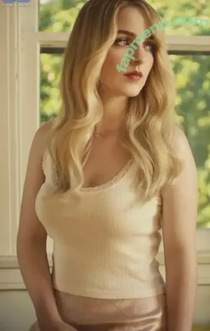  nude photo #0001