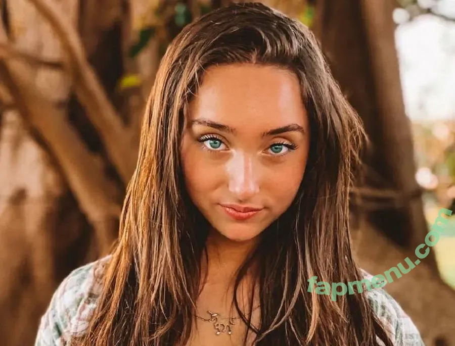 Mckenzi Brooke nude photo #0001 (Mckenzi Brooke)