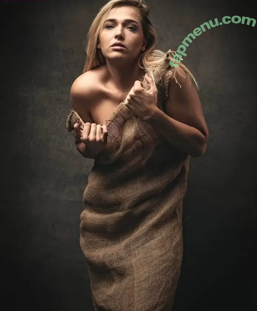 Me Bexxiii nude photo #0030 (mebexxiii)